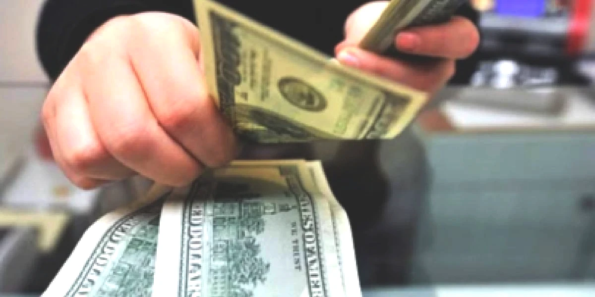 dolar-1.jpg